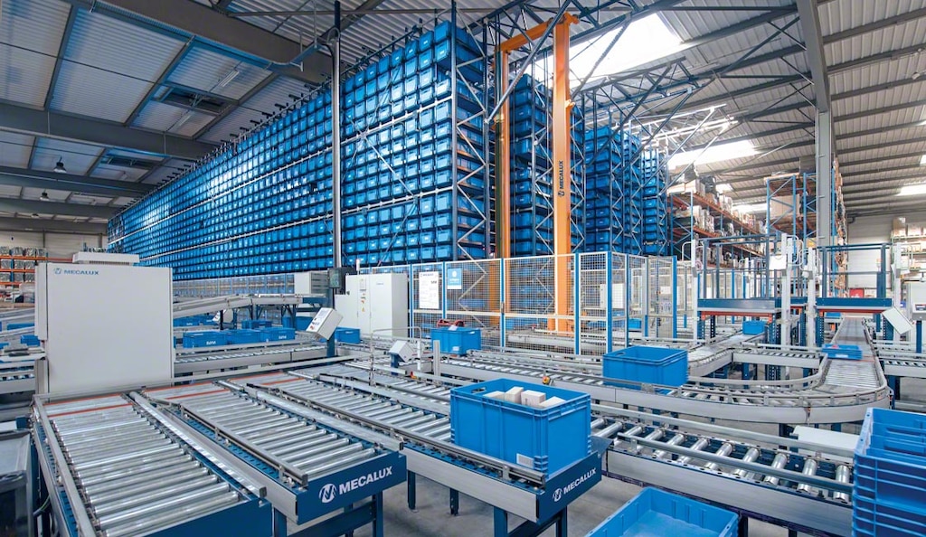A automação proporciona um crescimento significativo da produtividade e otimiza recursos em um sustainable warehouse