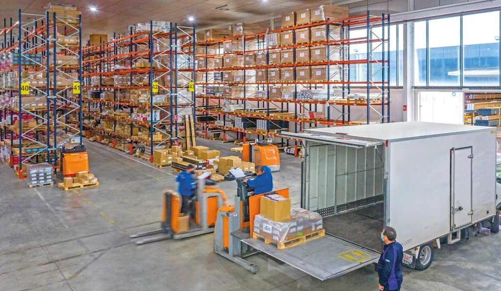 A localização do sustainable warehouse ajuda a poluir menos e a entregar os pedidos mais rapidamente