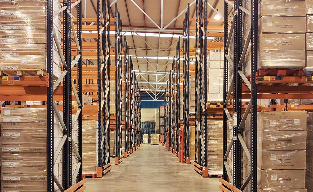 O novo armazém Eurofred em Sevilha com produtos de ar condicionado