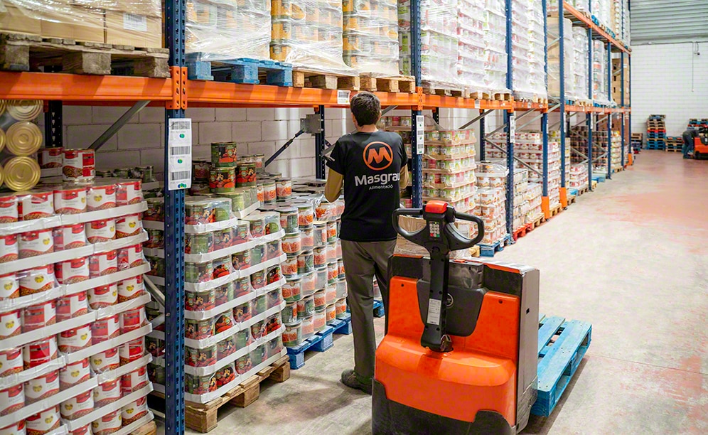 A Masgrau Alimentació renova a gestão de seu armazém com o SGA da Mecalux A Masgrau Alimentació renova a gestão de seu armazém com o SGA da Mecalux