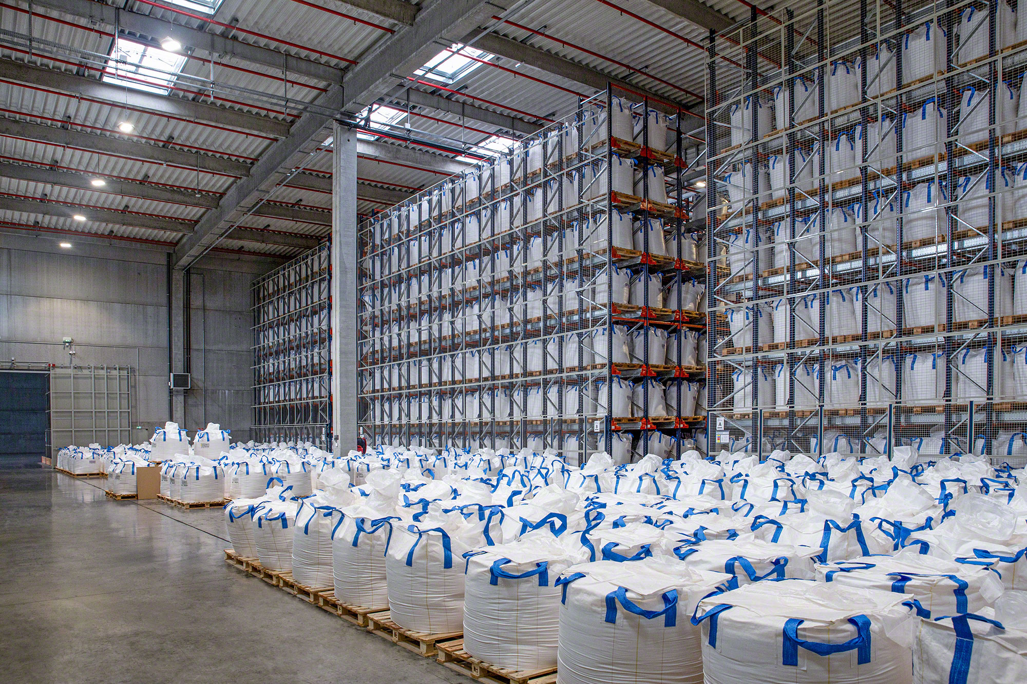 Novo armazém do operador logístico Groupe Bert em Albon (França)