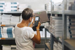 A codificação é um dos métodos mais eficazes para identificar e controlar todos os produtos existentes no armazém