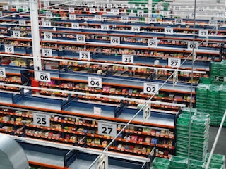 Mercadona inaugura supermercado online com estantes para picking da Mecalux