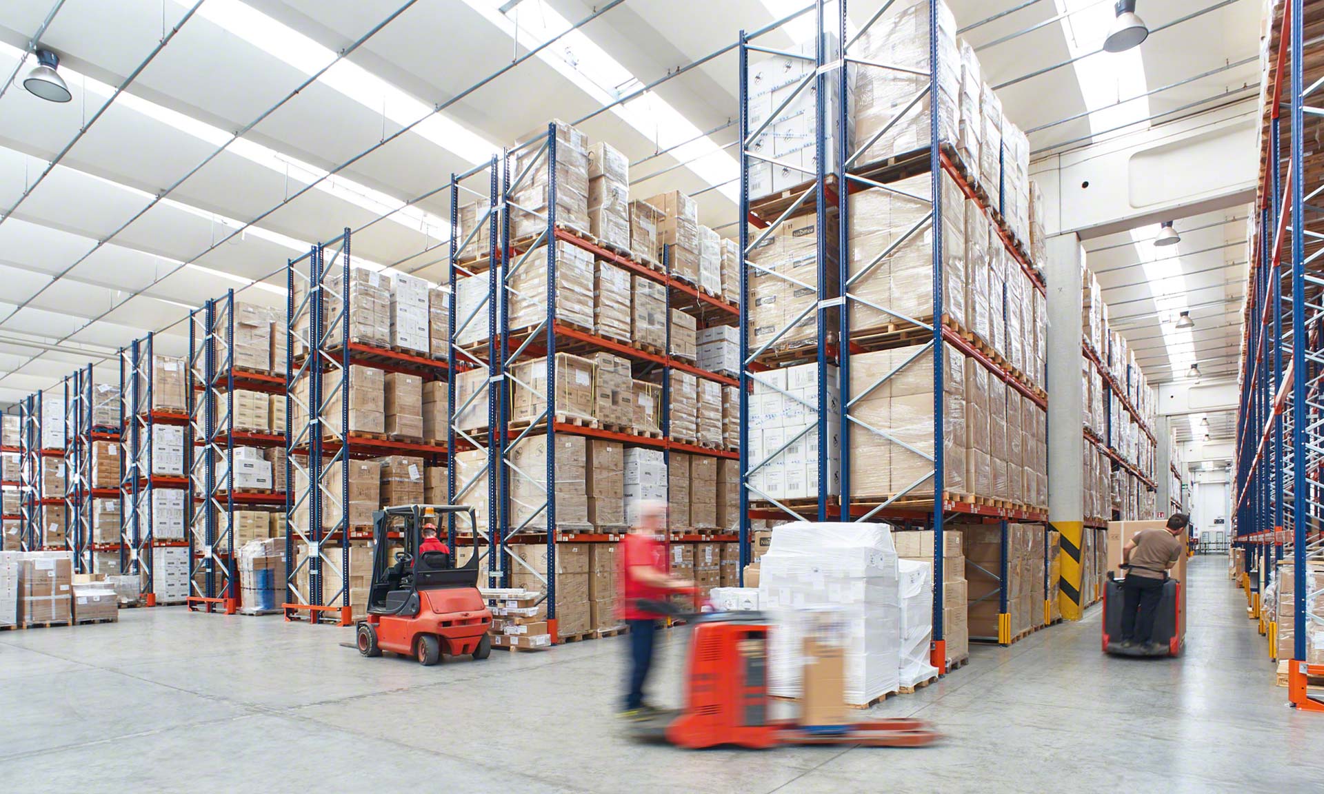 Sistema versátil e resistente para Caloni Groupage