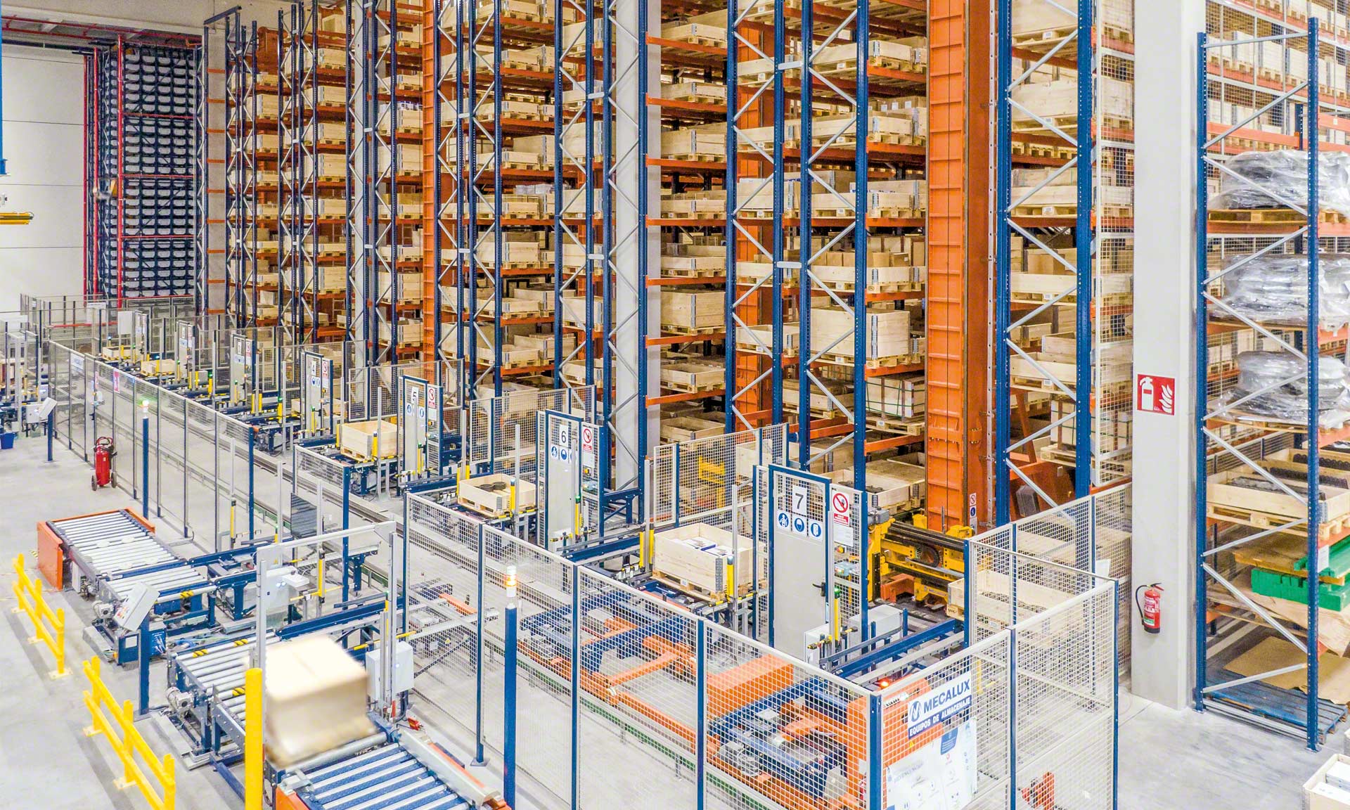 Industrias Yuk: centralização logística, cinco armazéns em um com milhares de referências Industrias Yuk: centralização logística, cinco armazéns em um com milhares de referências