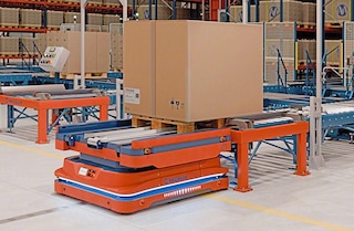 Os AMRs são uma solução de transporte flexível e inteligente