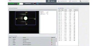 O software de navegação calcula a rota do robô móvel para cada tarefa