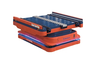 O AMR 1500 com transportador foi desenvolvido para o transporte interno de paletes