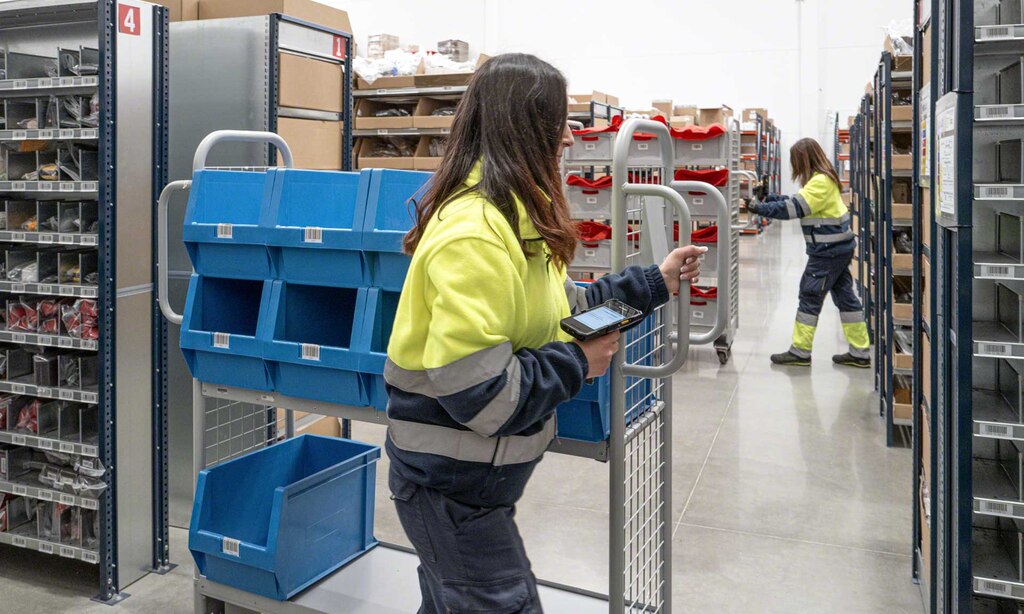 Gerenciar o picking e o packing em conjunto contribui para o desempenho do armazém