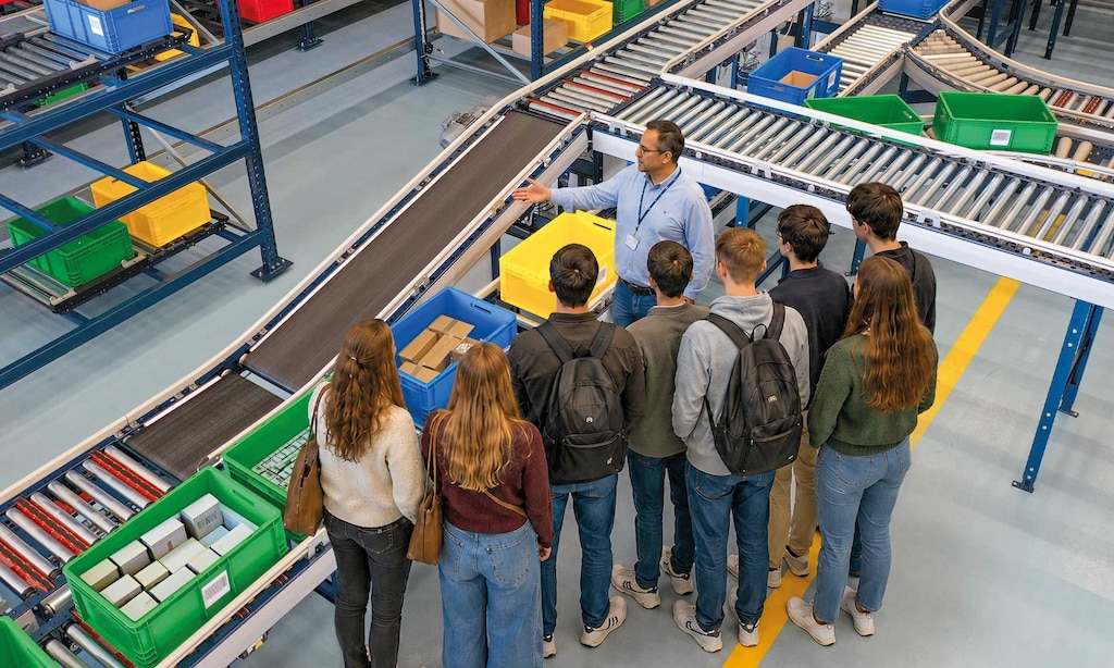 Nas learning factory abordam desafios em ambientes que simulam condições industriais