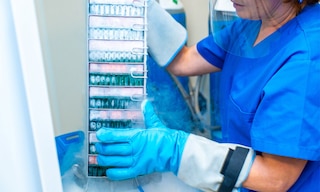 O armazenamento criogênico conserva produtos a temperaturas inferiores a -150 °C