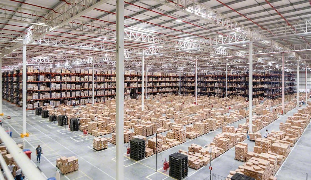 Considerar a distribuição das instalações logísticas permite economizar tempo em todos os processos