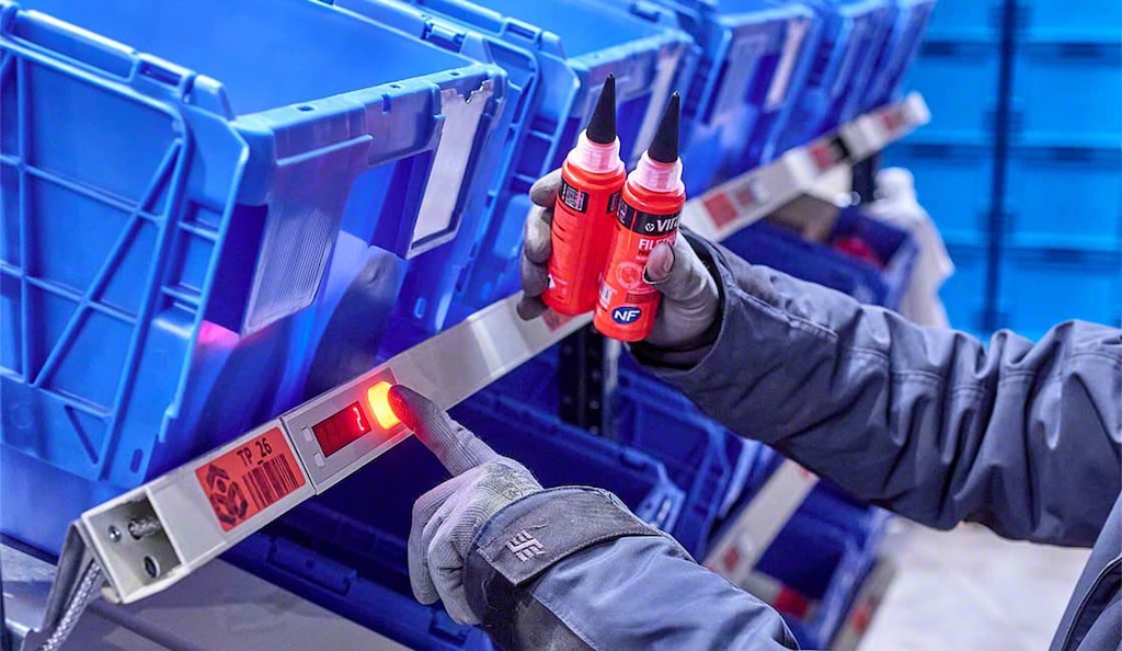 A tecnologia ajuda a reduzir o número de erros no manuseio da mercadoria, o que se traduz em menos devoluções