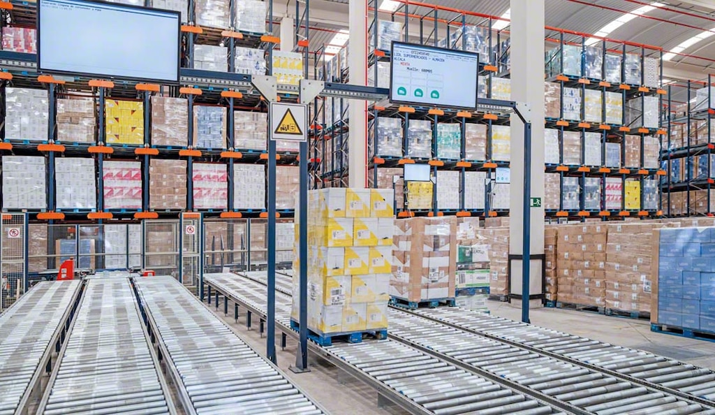 O fornecedor mantém a propriedade dos produtos até serem vendidos ou utilizados pelo cliente