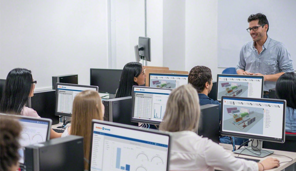 A formação acadêmica sólida e especializada abre caminho para se tornar um coordenador de logística