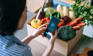 A experiência de compra engloba todas as interações de um cliente com uma marca