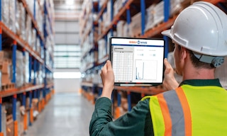 Um inventário é uma lista detalhada das mercadorias ou ativos que uma empresa possui