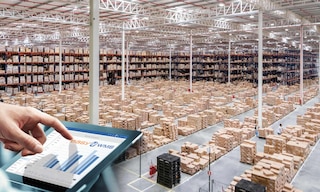 A precisão do inventário mede a correspondência entre o estoque registrado e o estoque físico
