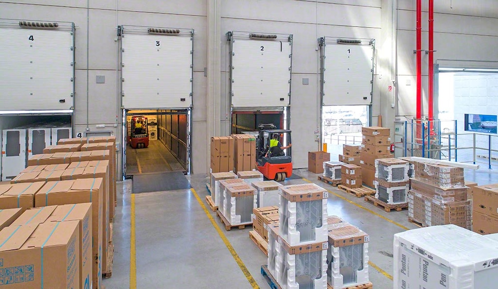 O aprovisionamento é o primeiro processo logístico da cadeia de suprimentos