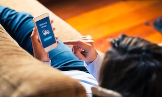 O rastreamento de pedidos consiste em rastrear em tempo real a localização e status de cada pacote