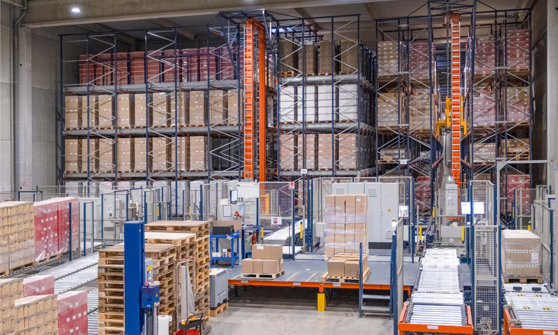 Boehli aumenta sua produção de pretzels com dois sistemas de armazenamento automáticos Boehli aumenta sua produção de pretzels com dois sistemas de armazenamento automáticos
