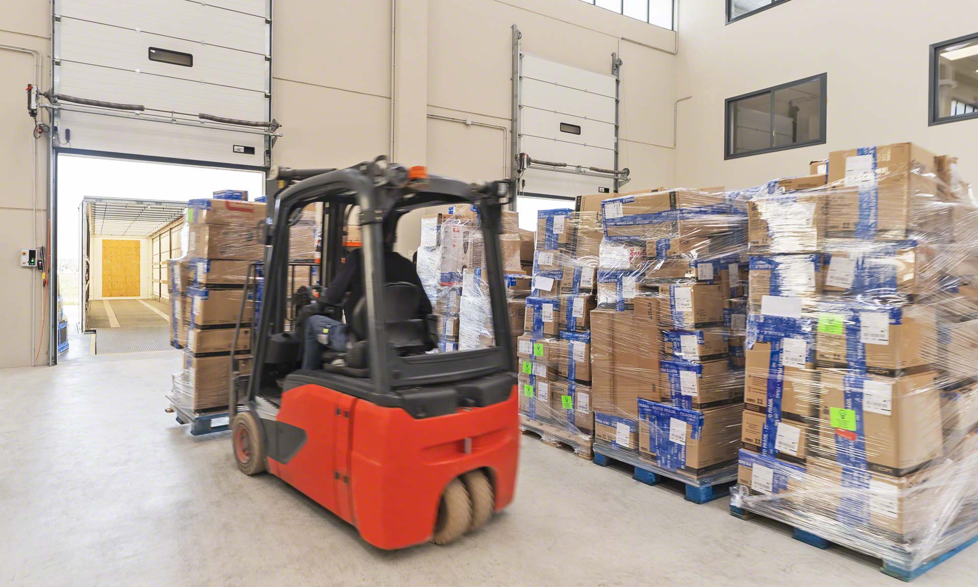 Destockage-Games: gerenciamento avançado com WMS para melhorar as perspectivas de desenvolvimento Destockage-Games: gerenciamento avançado com WMS para melhorar as perspectivas de desenvolvimento