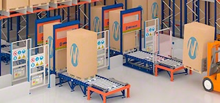 Os fechamentos de segurança delimitam a área de operações do Pallet Shuttle 3D