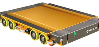 A plataforma elevatória permite transportar o palete no interior dos canais