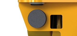 Os batentes de carro amortecem o contato com a estante