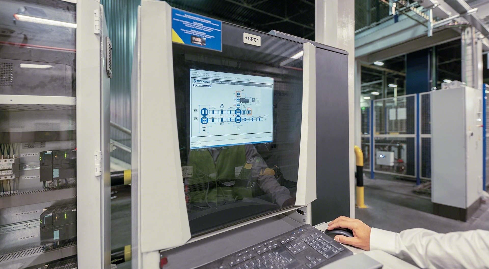 A aplicação do sistema just-in-time no armazém envolve ter um WMS eficaz A aplicação do sistema just-in-time no armazém envolve ter um WMS eficaz