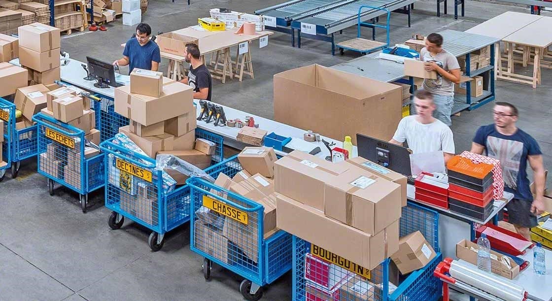 Treinar a força de trabalho é essencial para coordenar de forma bem-sucedida as operações logísticas Treinar a força de trabalho é essencial para coordenar de forma bem-sucedida as operações logísticas